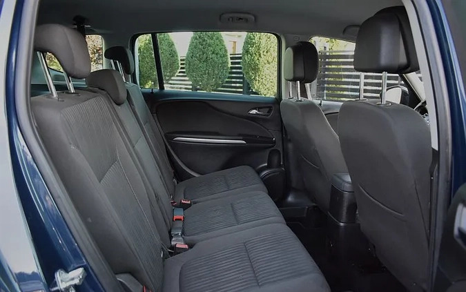 Opel Zafira cena 29999 przebieg: 190000, rok produkcji 2012 z Zawadzkie małe 781